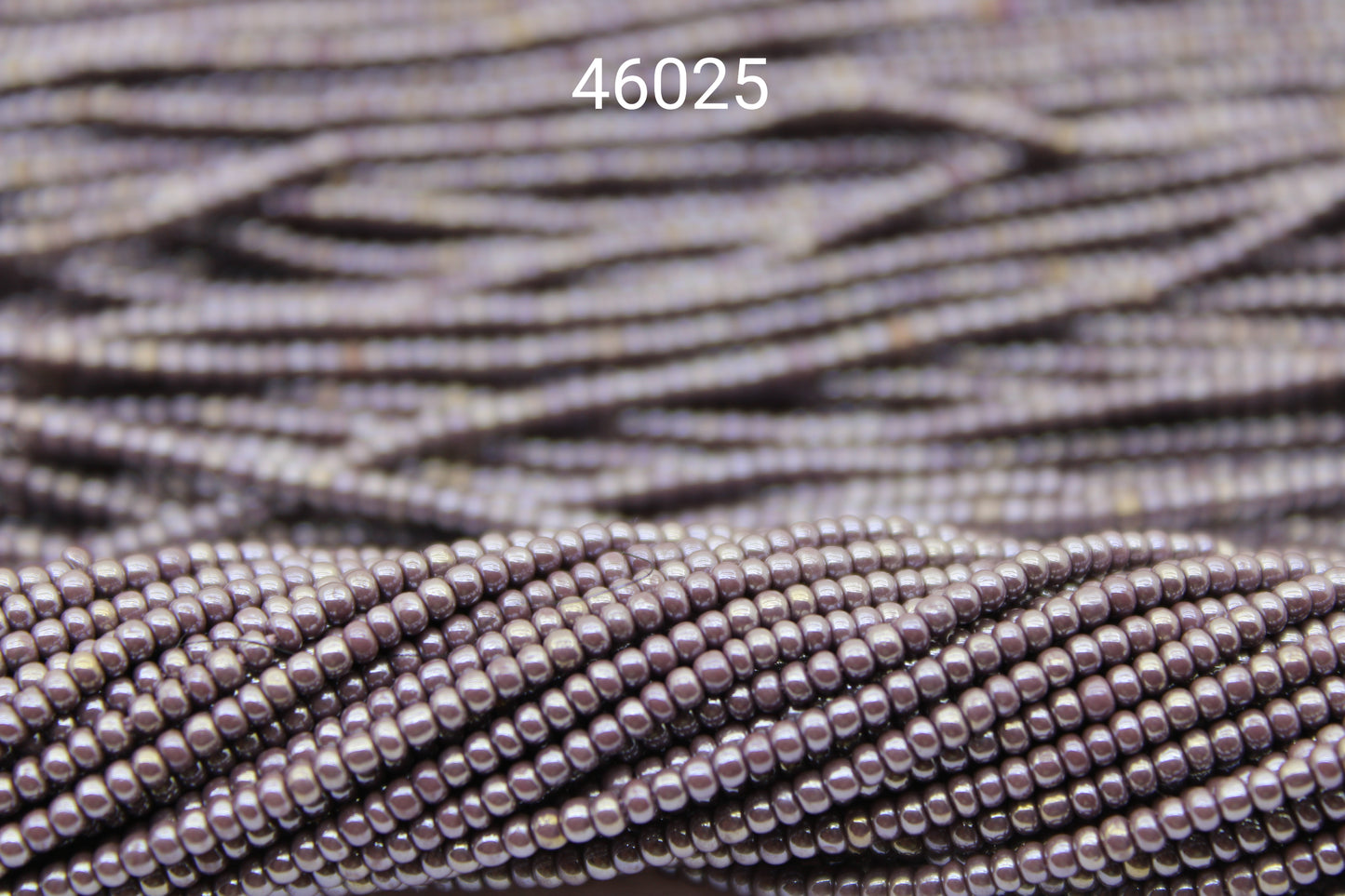 11/0 Preciosa Seed Beads, Cappuccino Opaque Luster, 1 Hank, Czech Seed Beads, Embroidery Material, Jewelry Supply, 46025