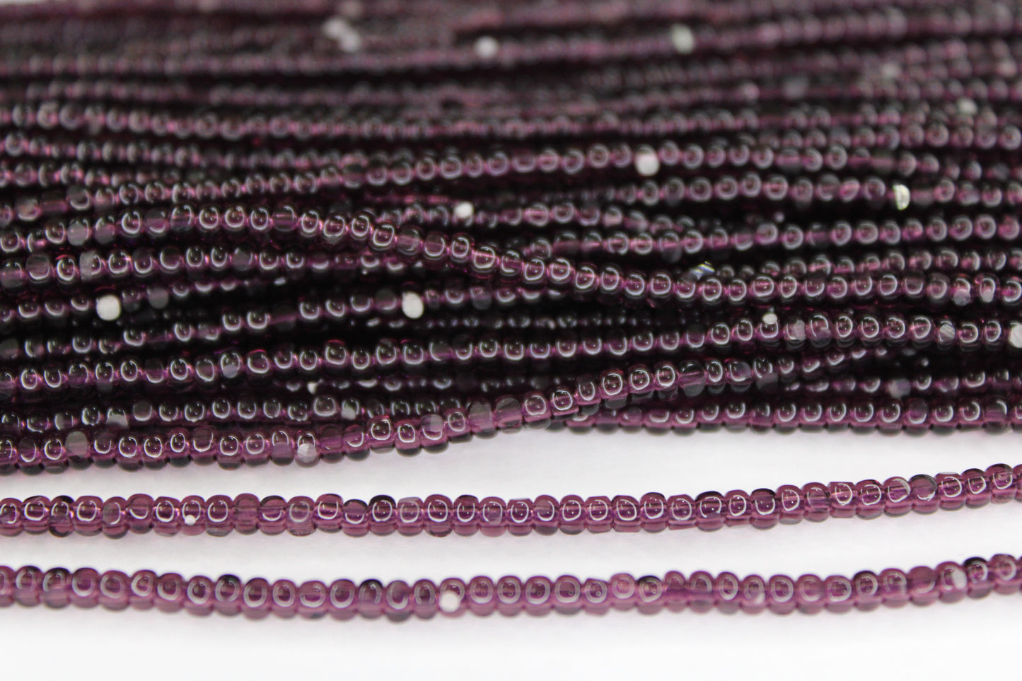 8/0 Charlotte True Cut Beads, Tr. Amethyst (2 Facets) 1 Strand, Craft Supplies, Jewelry making, Embroidery materials, Vintage beads, 20080