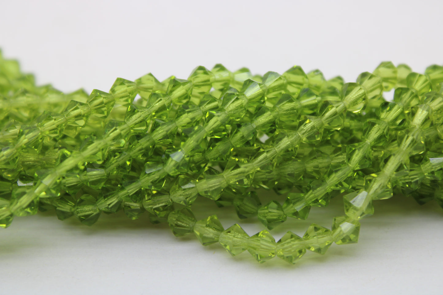 4mm Czech Crystal Bicone Beads, Embroidery Material, Jewelry supply, L.olivine