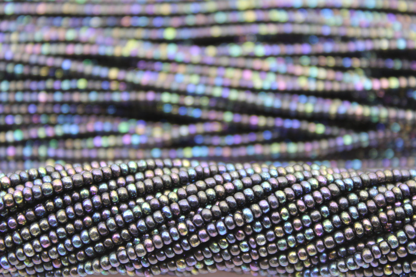 11/0 Preciosa Seed Beads, Purple Iris Opaque Luster, 1 Hank, Czech Seed Beads, Embroidery Material, Jewelry Supply, 59195