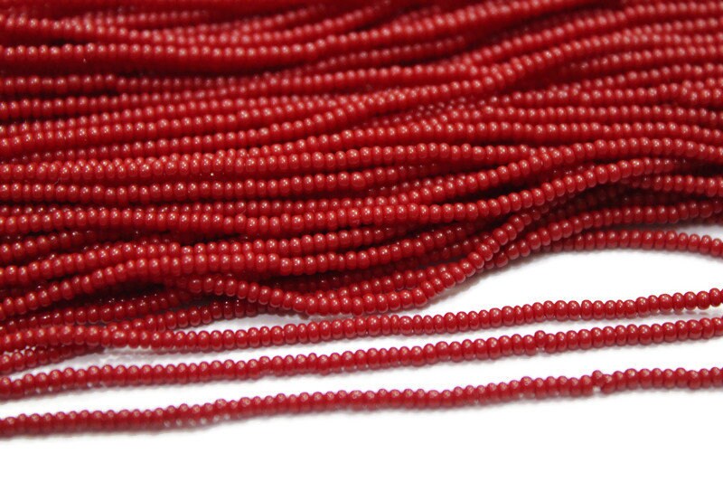 13/0 Preciosa Seed Beads. Opaque Red. 1/3/5 Hanks, Czech Seed Beads, Embroidery Beads, Craft Supply, Jewelry Findings, 93210