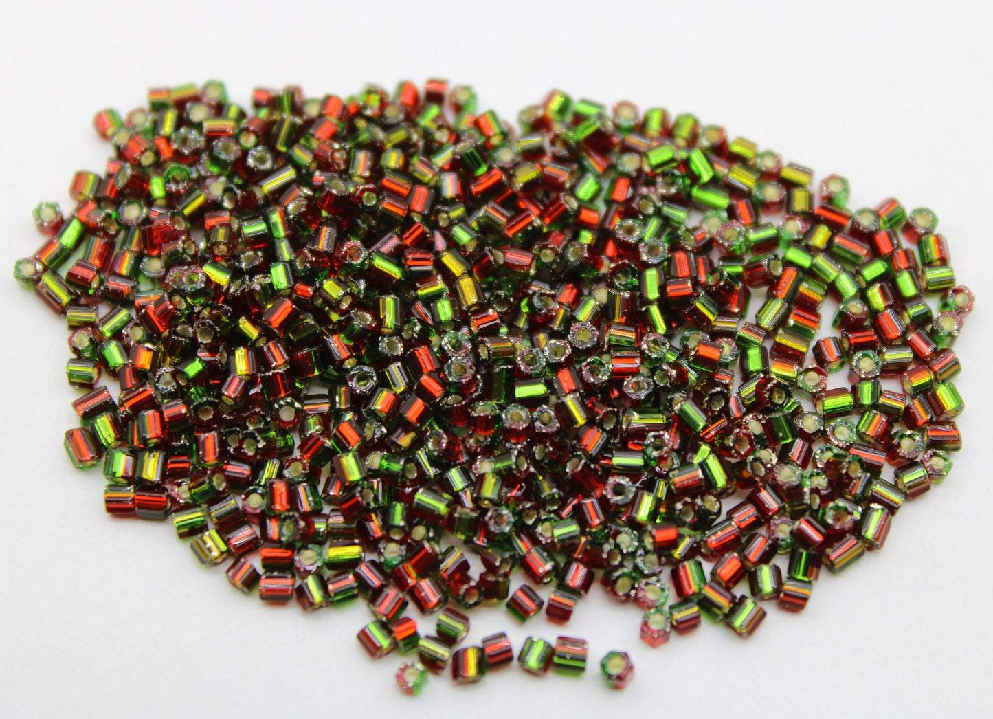 11/0 Preciosa 2 Cut Beads, Red And Green Silver Line, Christmas Tree Inspired, Hexagon Glass Czech Seed Beads, 20/50/100 Grams Pack, Preciosa Ornella Beads, 57797/S36