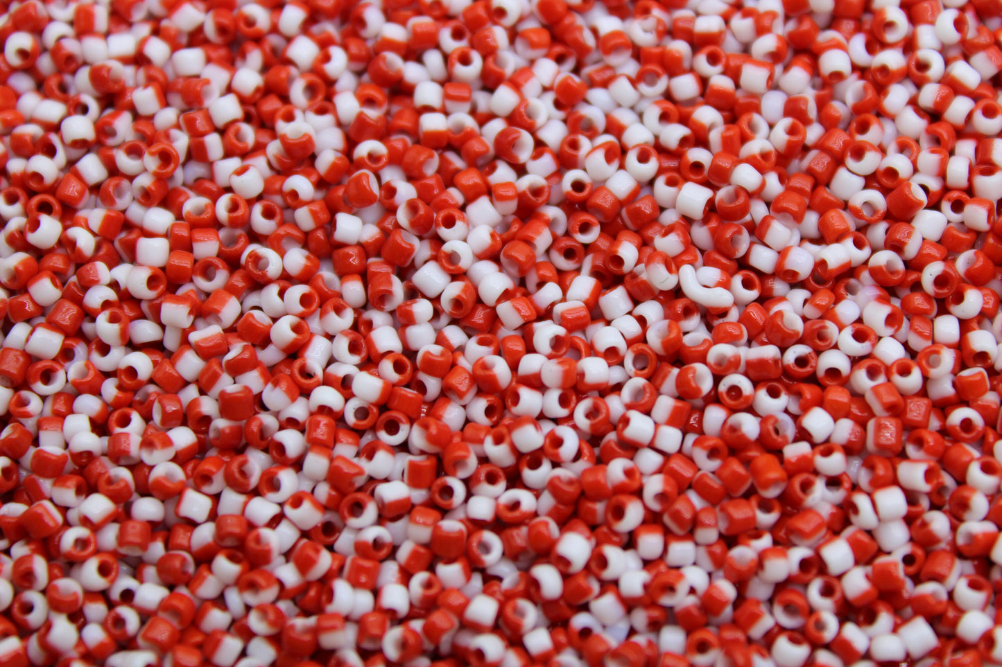 11/0 Red-White Striped Seed Beads, 20/50/100 Grams Packs, Embroidery Beads, Jewelry Beads, Craft Supply, Rondelle Beads, Indian Seed Beads, 514/22.