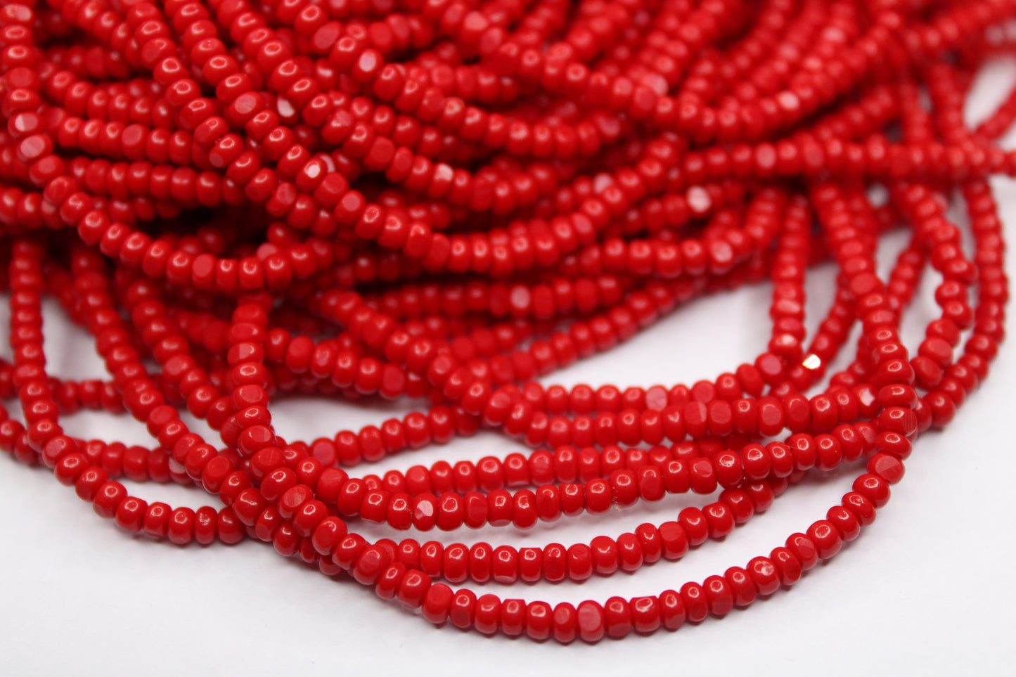 8/0 Charlotte True Cut Beads, Red Opaque (2 Facets) 1 Strand, Craft Supplies, Jewelry making, Embroidery materials, Vintage beads, 93190