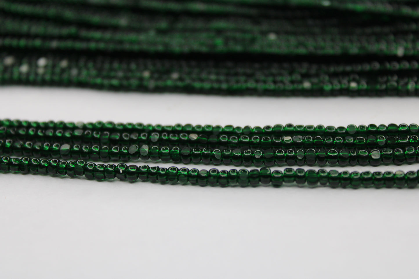 8/0 Charlotte True Cut Beads, Tr. Bottle Green (2 Facets) 1 Strand, Craft Supplies, Jewelry making, Embroidery materials, Vintage beads, 50150