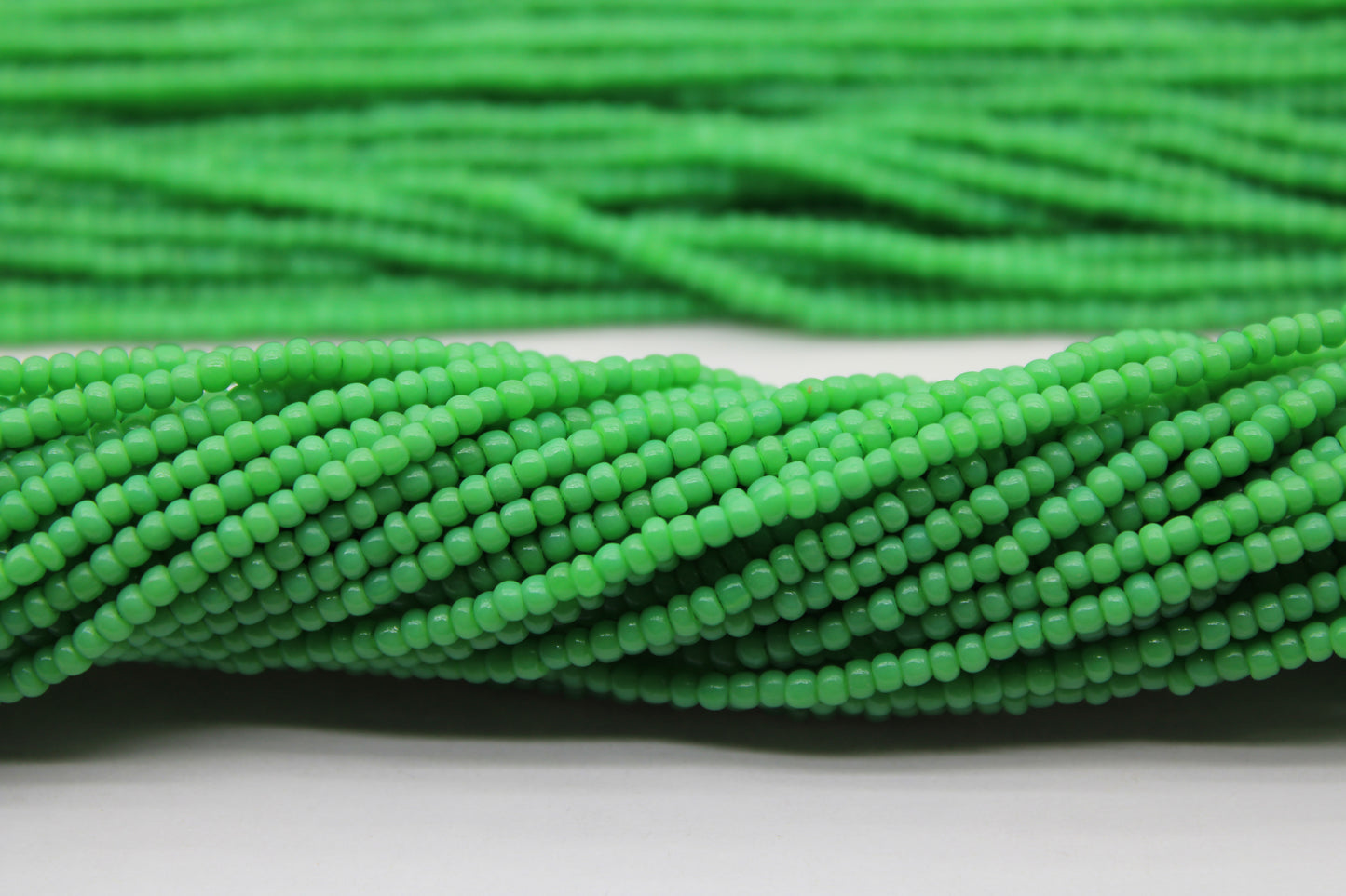 11/0 Preciosa Seed Beads, Peridot Green, 1 Hank, Czech Seed Beads, Embroidery Material, Jewelry Supply, 53210