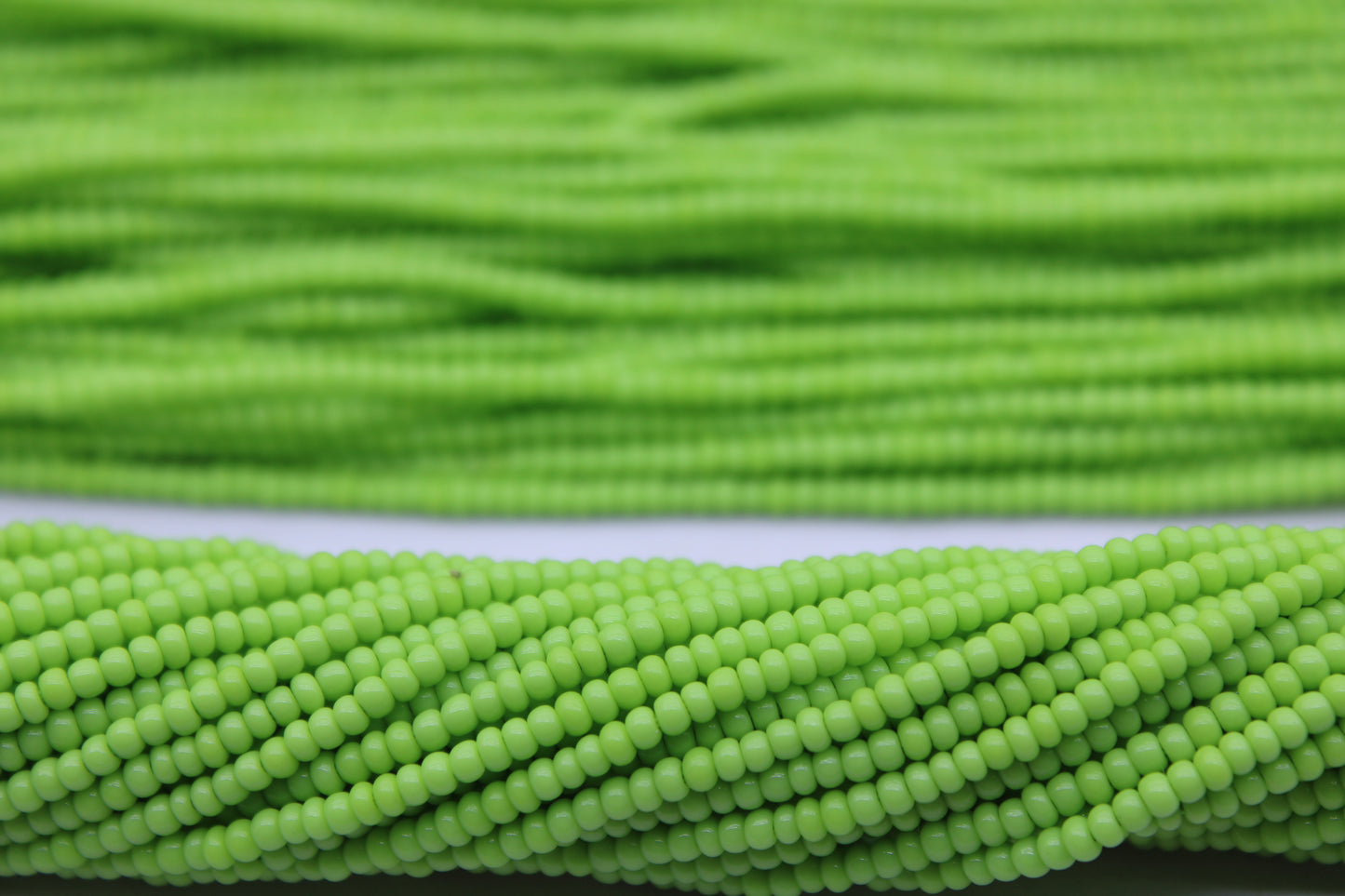 11/0 Preciosa Seed Beads, Parrot Green Opaque, 1 Hank, Czech Seed Beads, Embroidery Material, Jewelry Supply, 53410