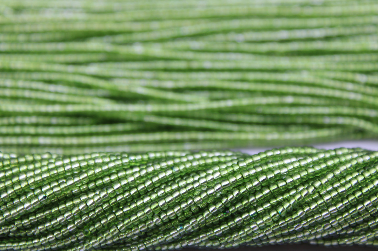 11/0 Preciosa Seed Beads, Peridot Silver-Lined, 1 Hank, Czech Seed Beads, Embroidery Material, Jewelry Supply, 57430