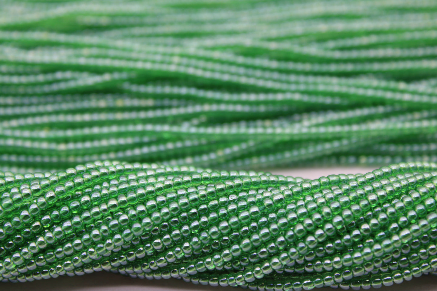 11/0 Preciosa Seed Beads, Forest Green Transparent Luster, 1 Hank, Czech Seed Beads, Embroidery Material, Jewelry Supply, 1051