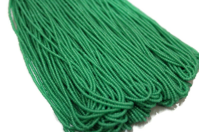 13/0 Preciosa Seed Beads, Waxy Green, 1/3/5 Hanks, Czech Seed Beads, Embroidery Beads, Craft Supply, Jewelry Findings, 52240