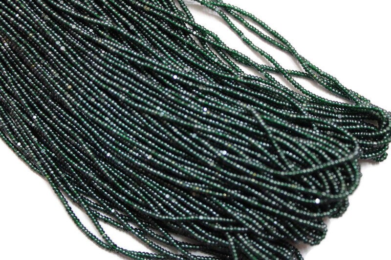13/0 Charlotte Cut Beads, Tr. Luster Bottle Green, 1/3/5 Hanks, Preciosa Ornella Beads, Embroidery Beads, Craft Supply, Jewelry Findings, 3004.