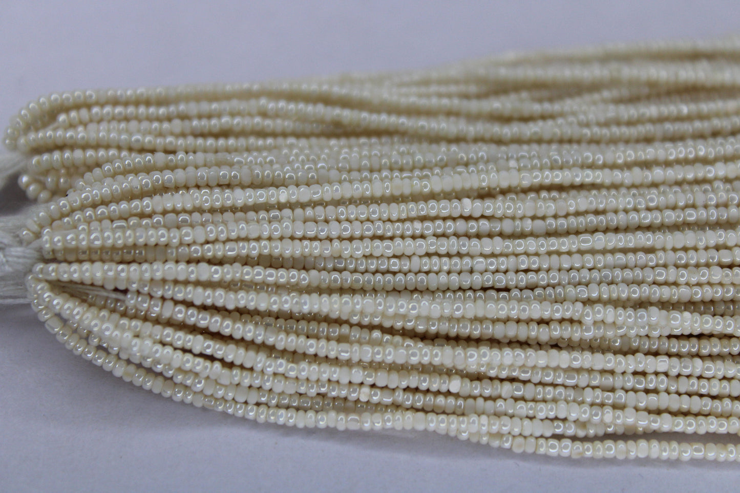 13/0 Charlotte True Cut Beads, Pearl Luster (2 Perfect Facets) 1/3/5 Hanks, Embroidery Material, Jewelry Supply, Vintage Premium True Cuts, 46112