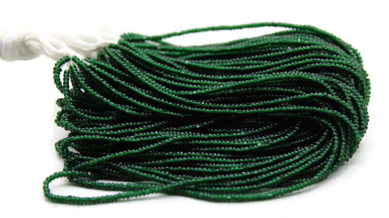 13/0 Charlotte True Cut Beads, Tr. Bottle Green (2 Perfect Facets) 1 Hank, Embroidery Material, Jewelry Supply, Vintage Premium True Cuts, 50150