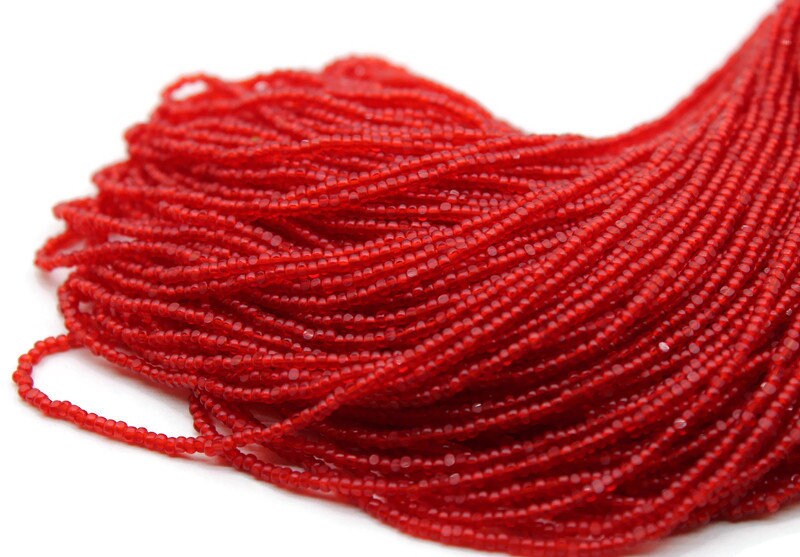11/0 Charlotte true Cut Beads Light Red Transparent (2 Perfect Facets) 1/3/5 Hanks, Embroidery Material, Jewelry Supply, Vintage Premium True Cuts, 90070