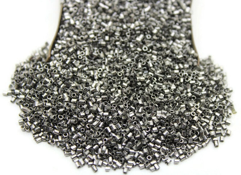 15/0 Czech Hexagon 2 Cut, Gray Metallic, 10/20/50/100 Grams Packs, Embroidery making, Jewelry Making, Vintage Beads, craft Supply, Seed Beads, 578/21