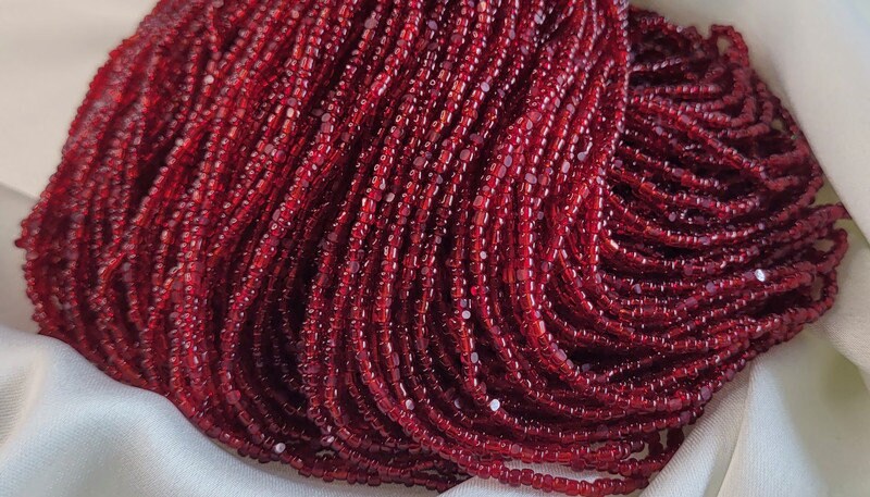 11/0 Charlotte Chip Beads, Tr. Dark Ruby (2 Perfect Facets) 1/3/5 Hanks, Handmade Charlotte, Jewelry Supply, Charlotte True Cuts, Rare Beads
